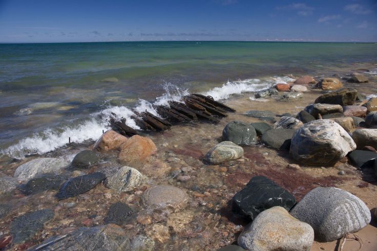 Au Sable Point lighthouse trail