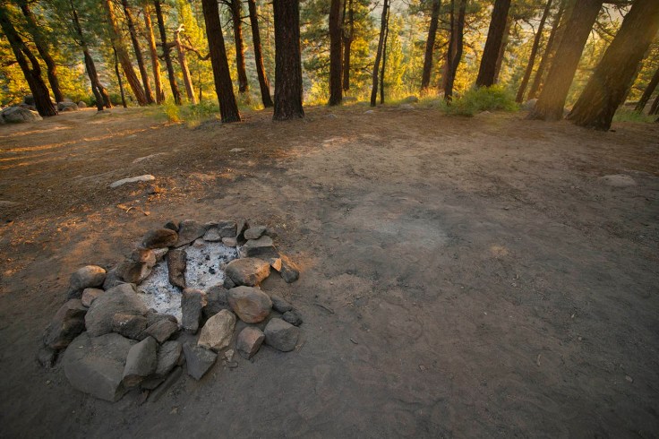 Nasza miejscówka z przygotowanym już kręgiem na ognisko